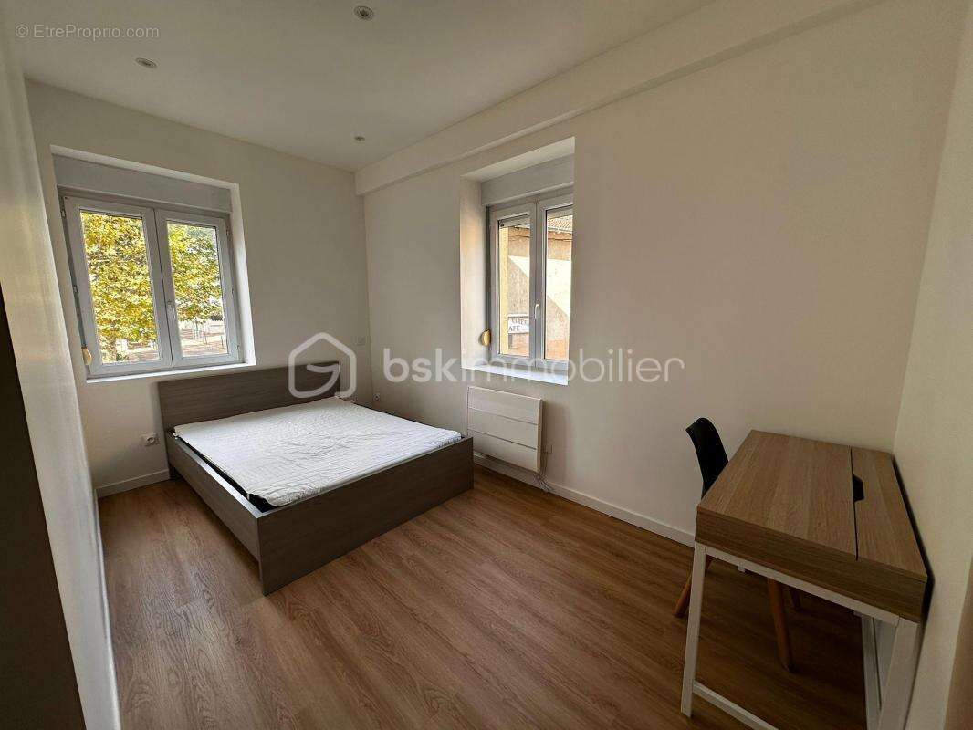 Appartement à GREZIEU-LA-VARENNE