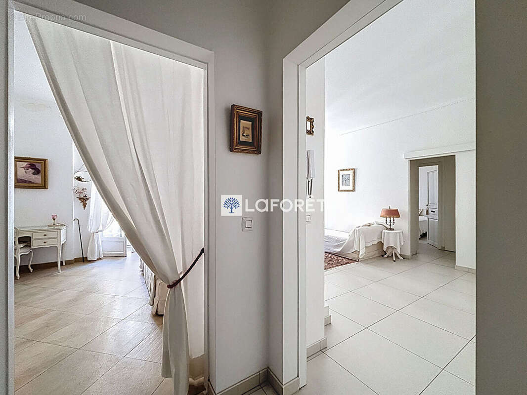 Appartement à MENTON