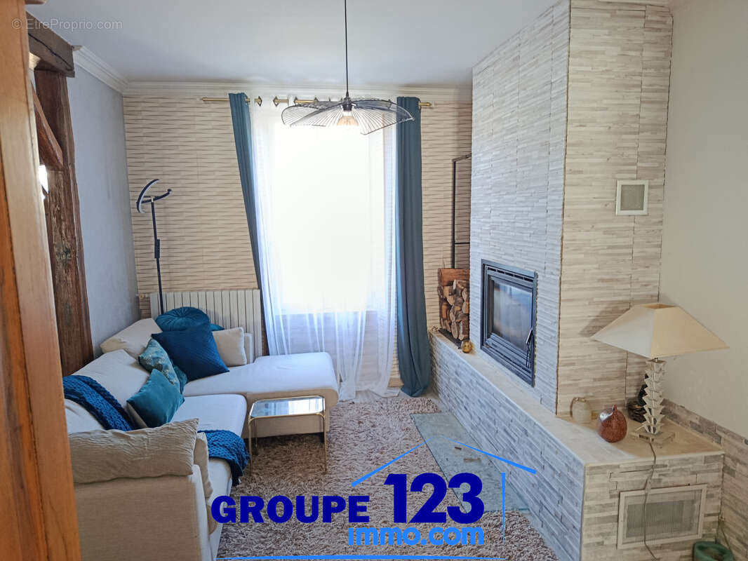 Maison centre village 3 ou 5 chambres avec jardin. - photo 2