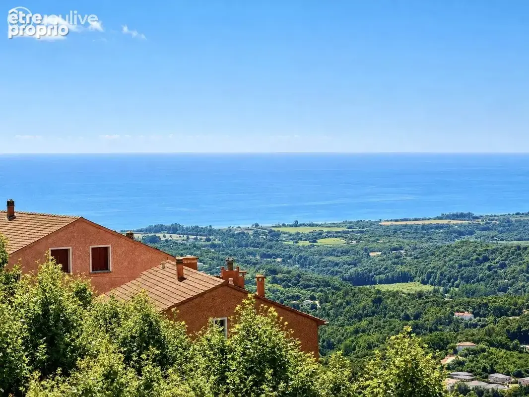 Appartement T2 Meublé  – Dernier étage avec ascenseur – Vue mer & montagne – et parking - photo 11