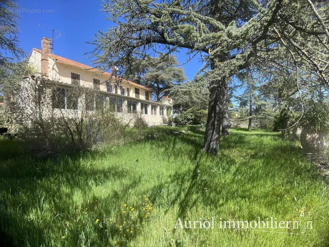 Maison à PLAN-D'AUPS-SAINTE-BAUME