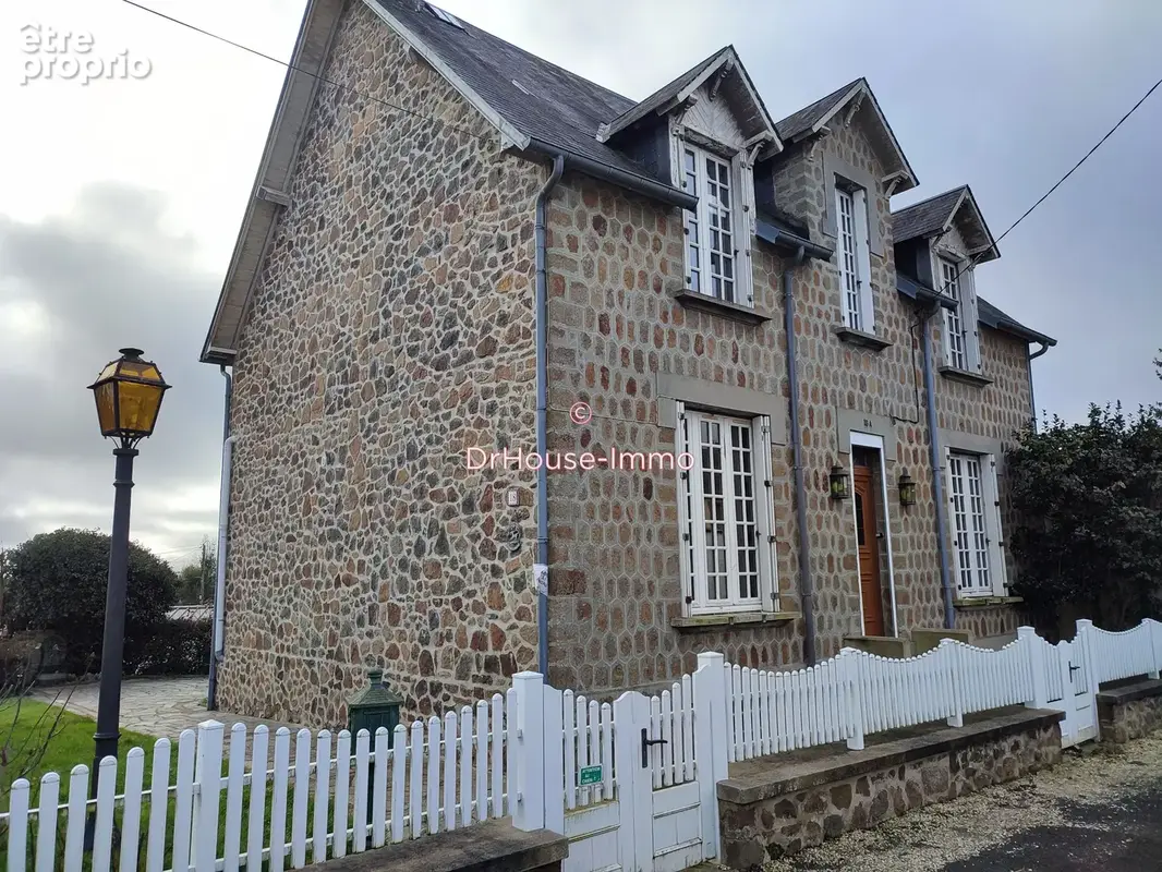 Maison 6 pièces 120 m² à vendre à Flers (61100) - photo 3