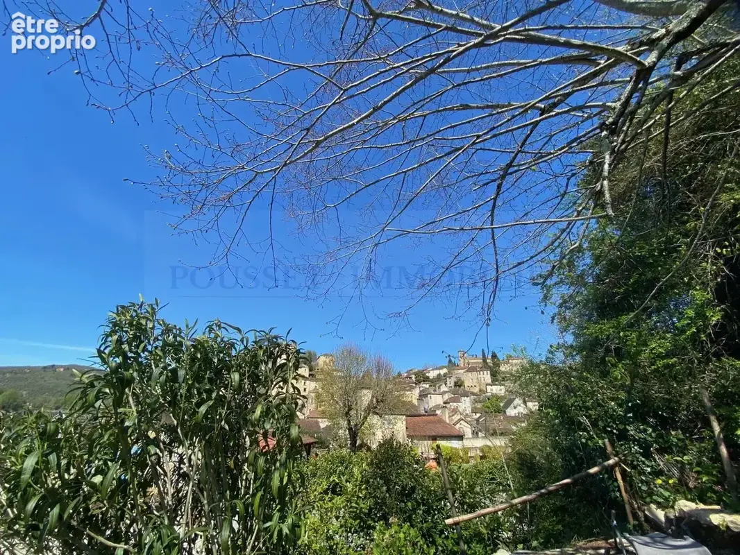 Maison en pierre amenagee sur 2 niveaux avec jardin de       1102 m². - photo 5