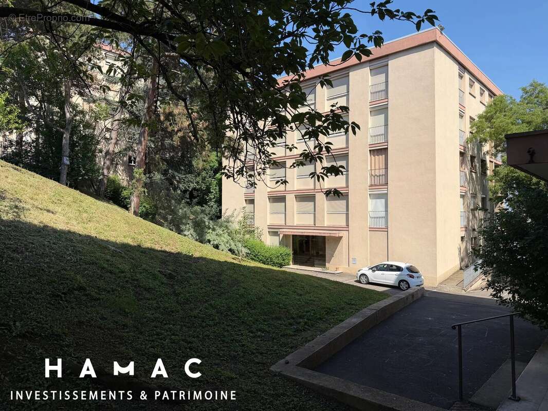 Appartement à LA MULATIERE