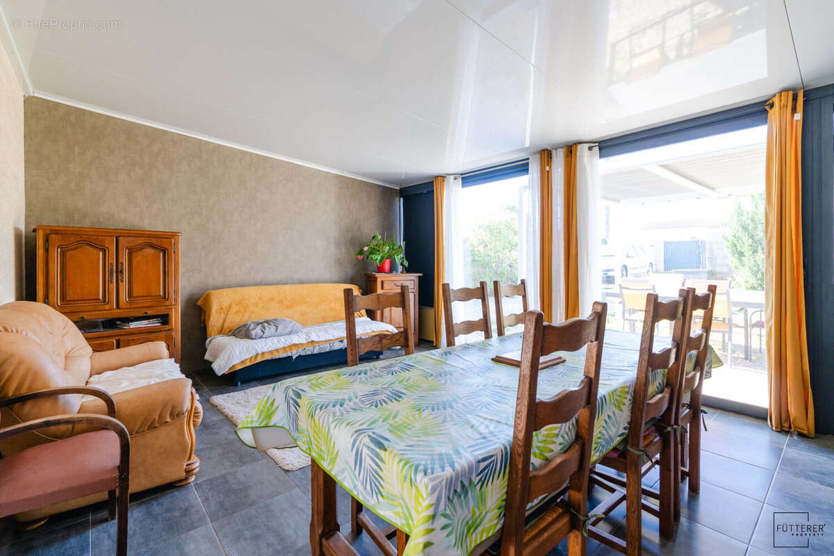 Maison à SAINT-ANDRE-DE-ROQUELONGUE