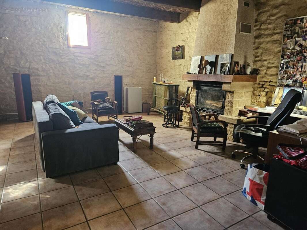 Maison à NEZIGNAN-L&#039;EVEQUE