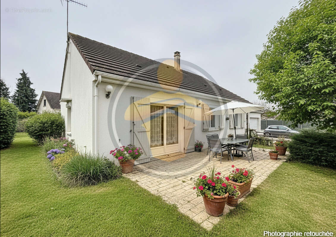 Maison à COULOMMIERS