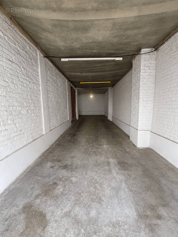 Parking à LENS