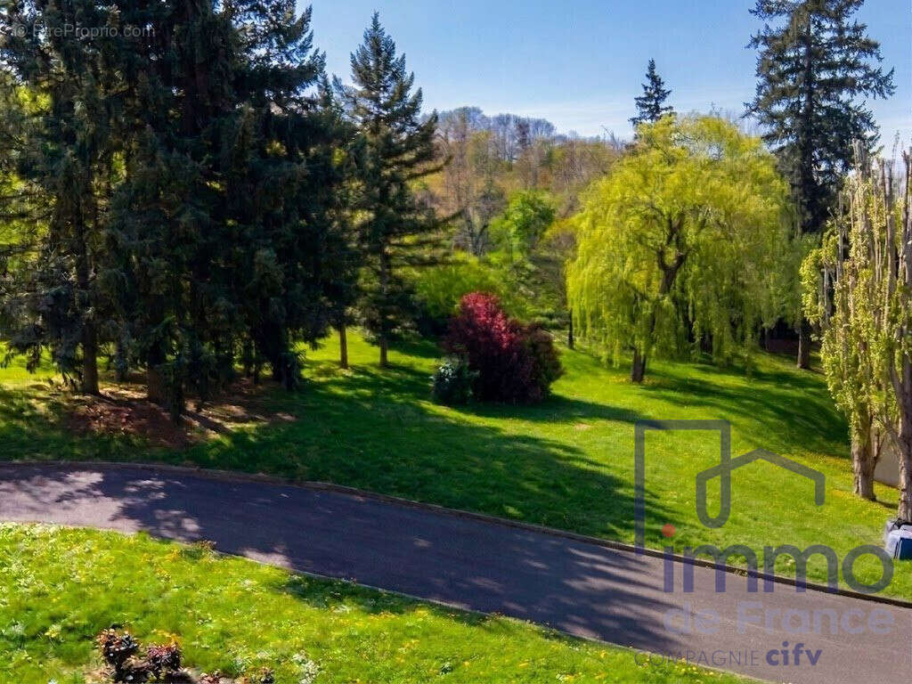 Appartement 74 m² à Le Puy-En-Velay  - photo 3