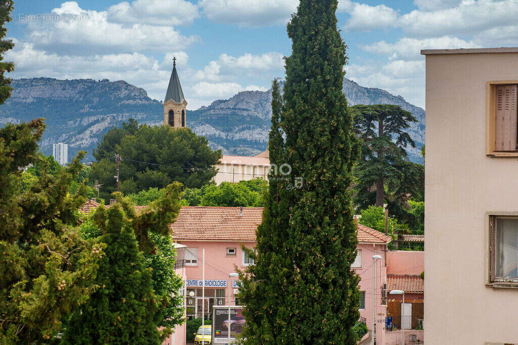 Appartement à MARSEILLE-9E