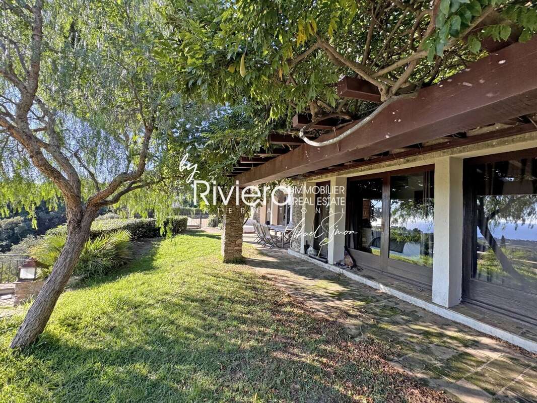 Maison à LA CROIX-VALMER