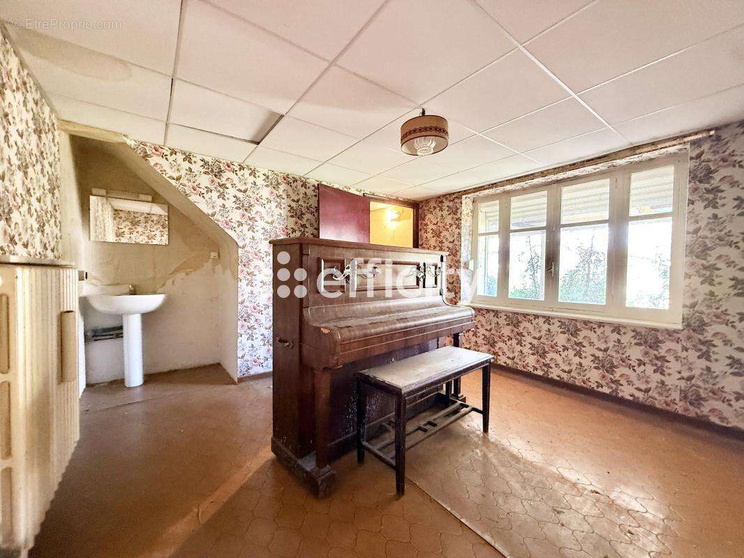 Maison 104 m² à Longwy  - photo 17