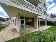 Autre à SAINT-MAUR-DES-FOSSES