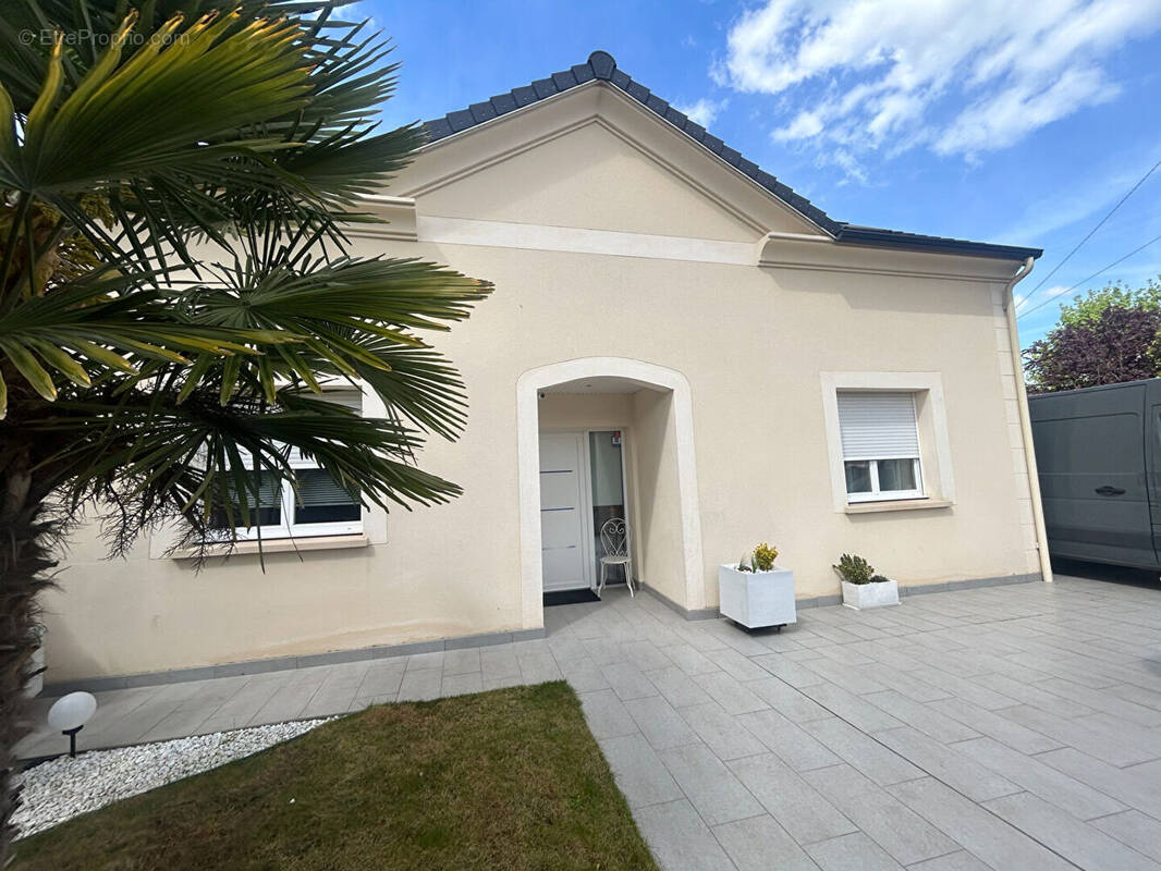 Maison à MITRY-MORY