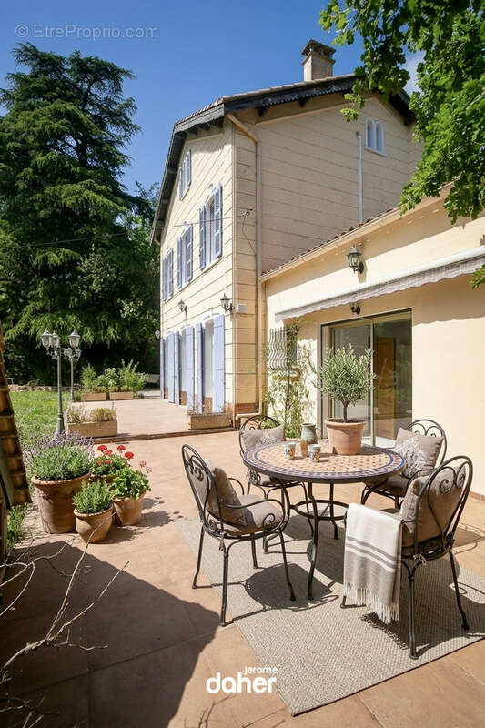 Maison à AUBAGNE