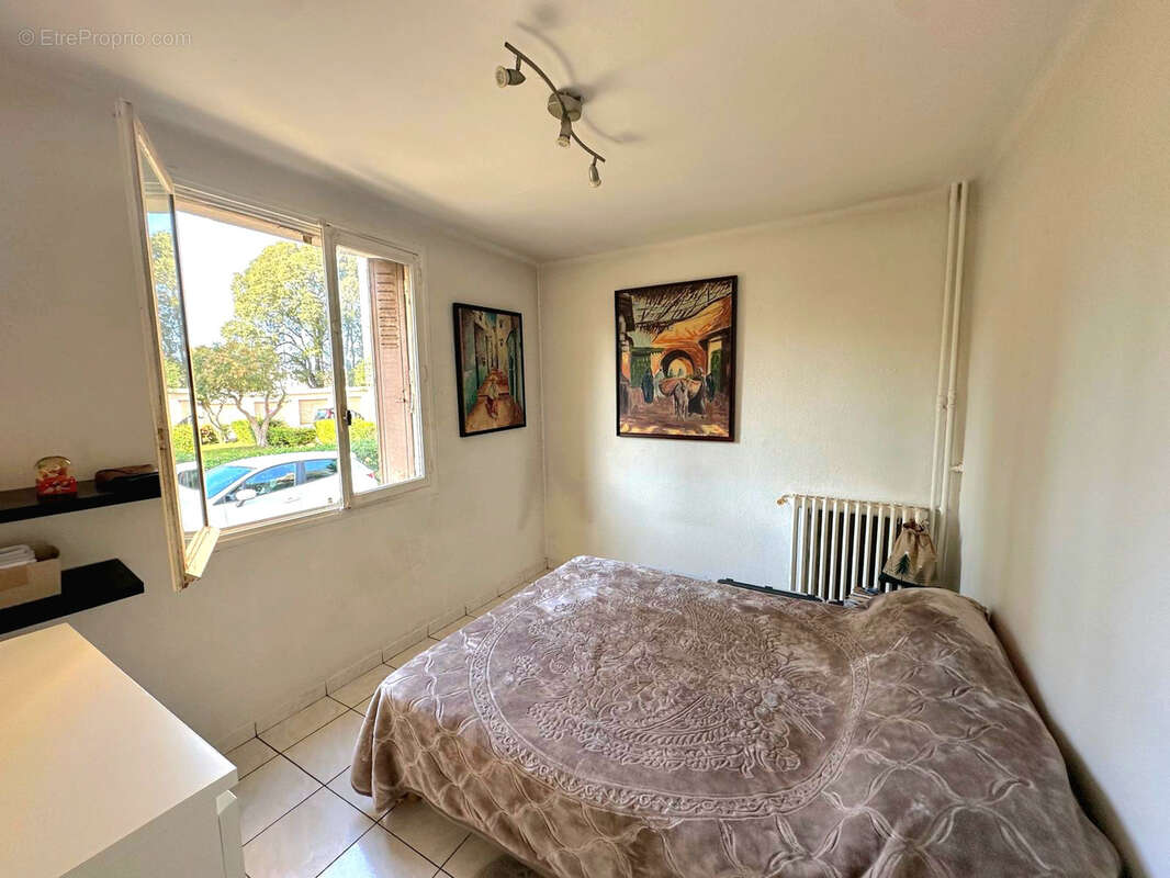 Appartement à MARSEILLE-9E