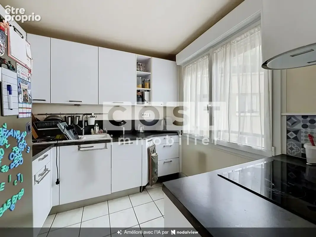 Appartement 72 m² à Courbevoie  - photo 3
