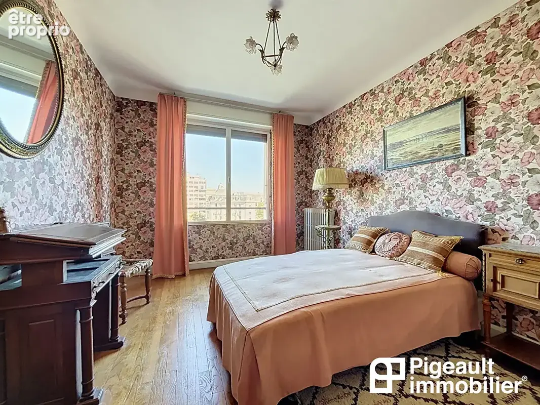 Appartement T5 à vendre - Rennes Centre Ville - Ascenseur - Garage - balcons - Cave et grenier - photo 6
