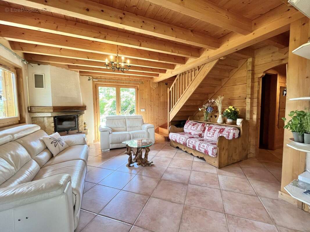 Maison à LOVAGNY