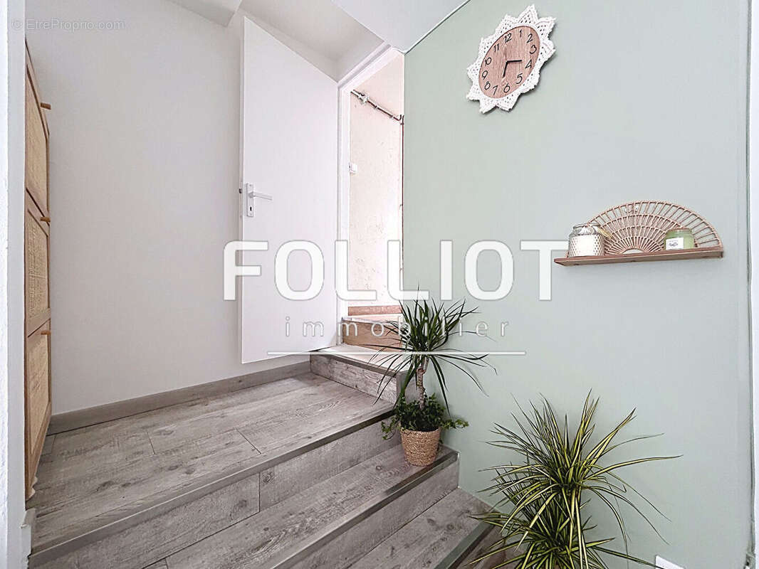 Appartement T3 (48m²) en vente à GRANVILLE - photo 9