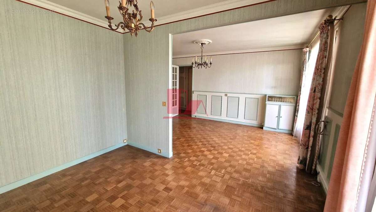 Appartement à CHATILLON