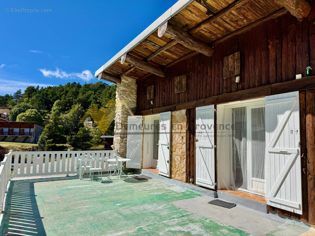Appartement à BEAUMONT-DU-VENTOUX