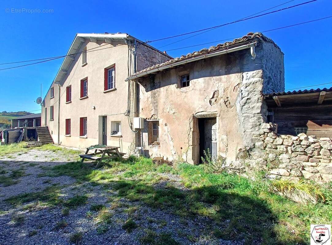 Maison à COLOMBIER-LE-JEUNE