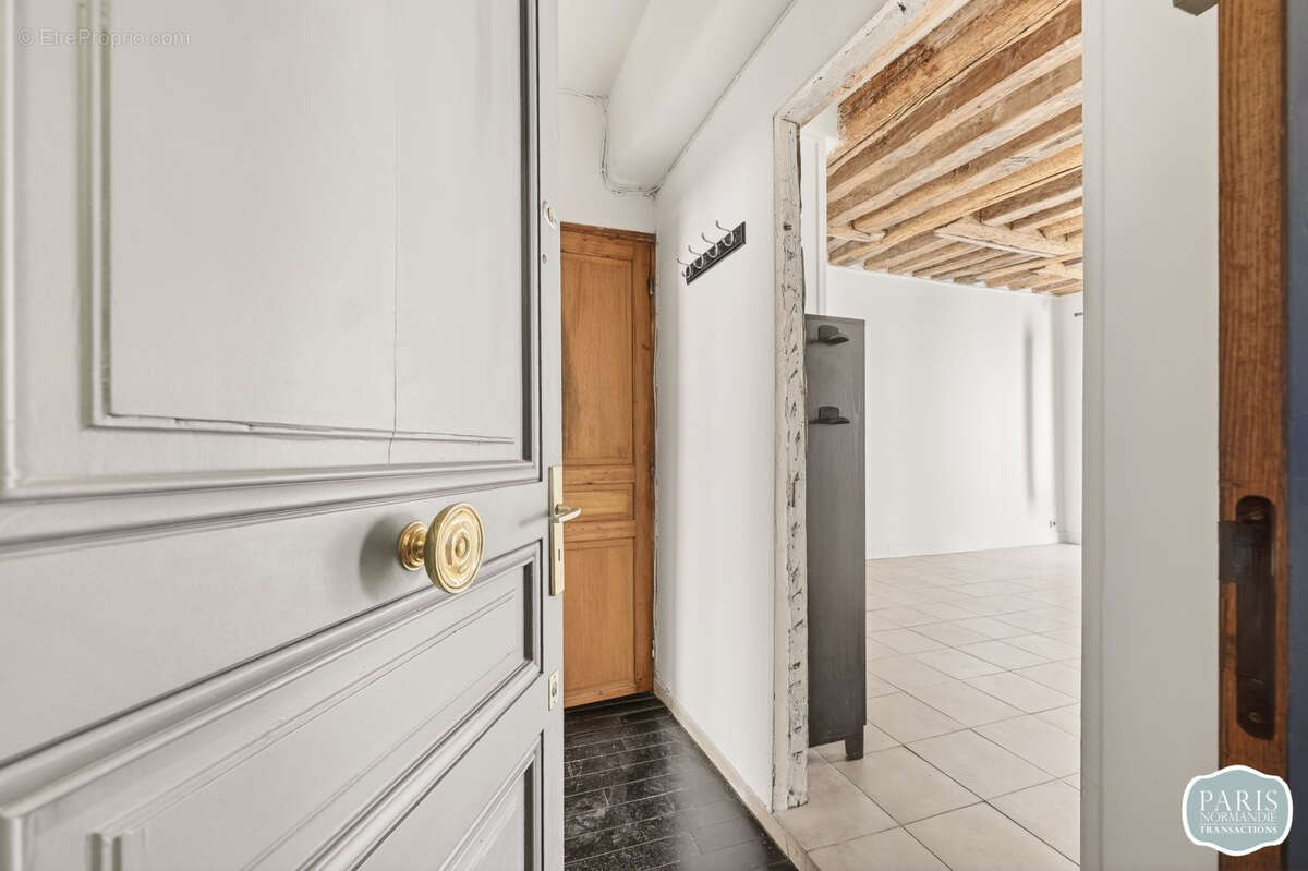 Appartement à PARIS-11E
