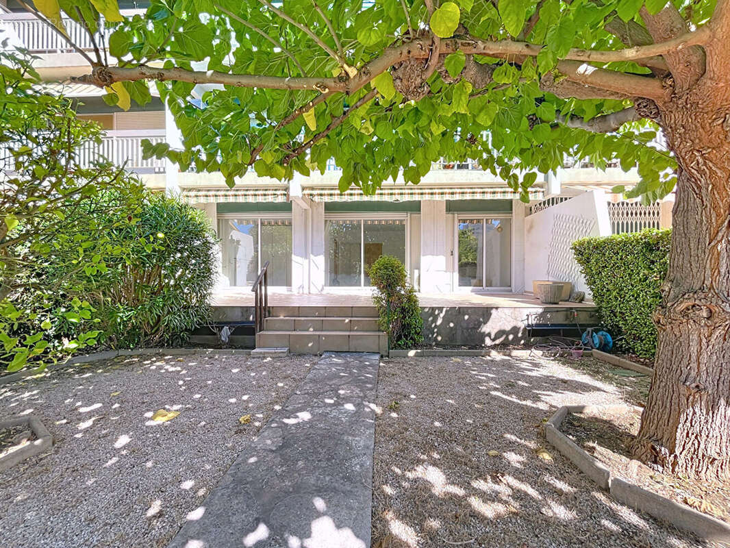 Appartement à MARSEILLE-12E
