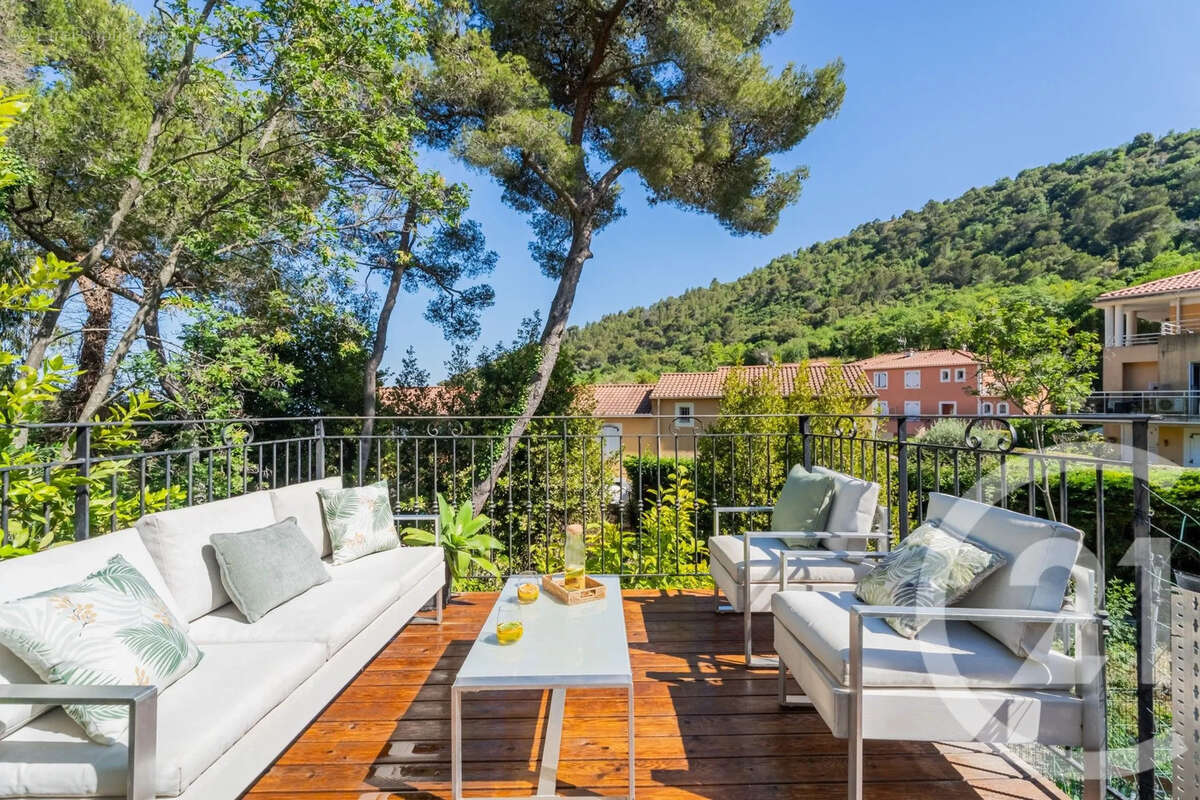Maison 114 m² à Eze  - photo 8