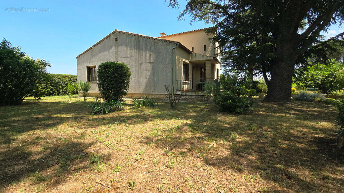Maison à BAGNOLS-SUR-CEZE