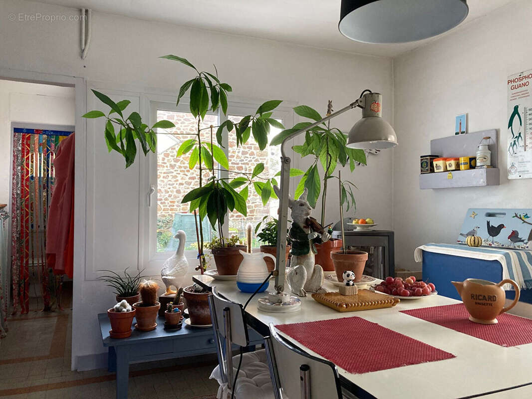 Maison à SAINT-PAIR-SUR-MER