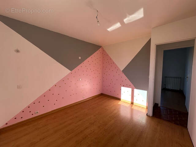 Maison à CHASTELLUX-SUR-CURE