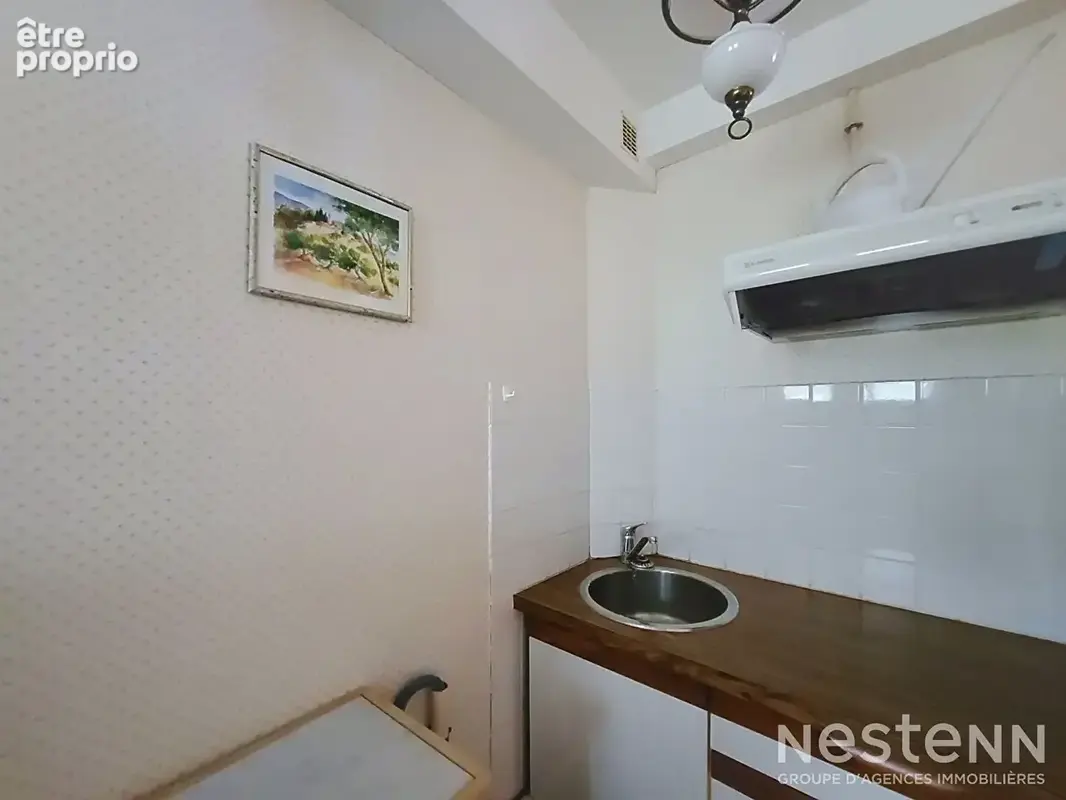 A Vendre Maison de 185 m² avec jardin clôturé dans un quartier résidentiel de Condom. - photo 11