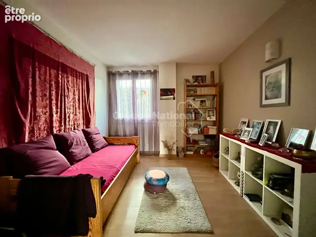 Rez de Jardin de 168M2 - 4 chambres - Piscine - photo 11