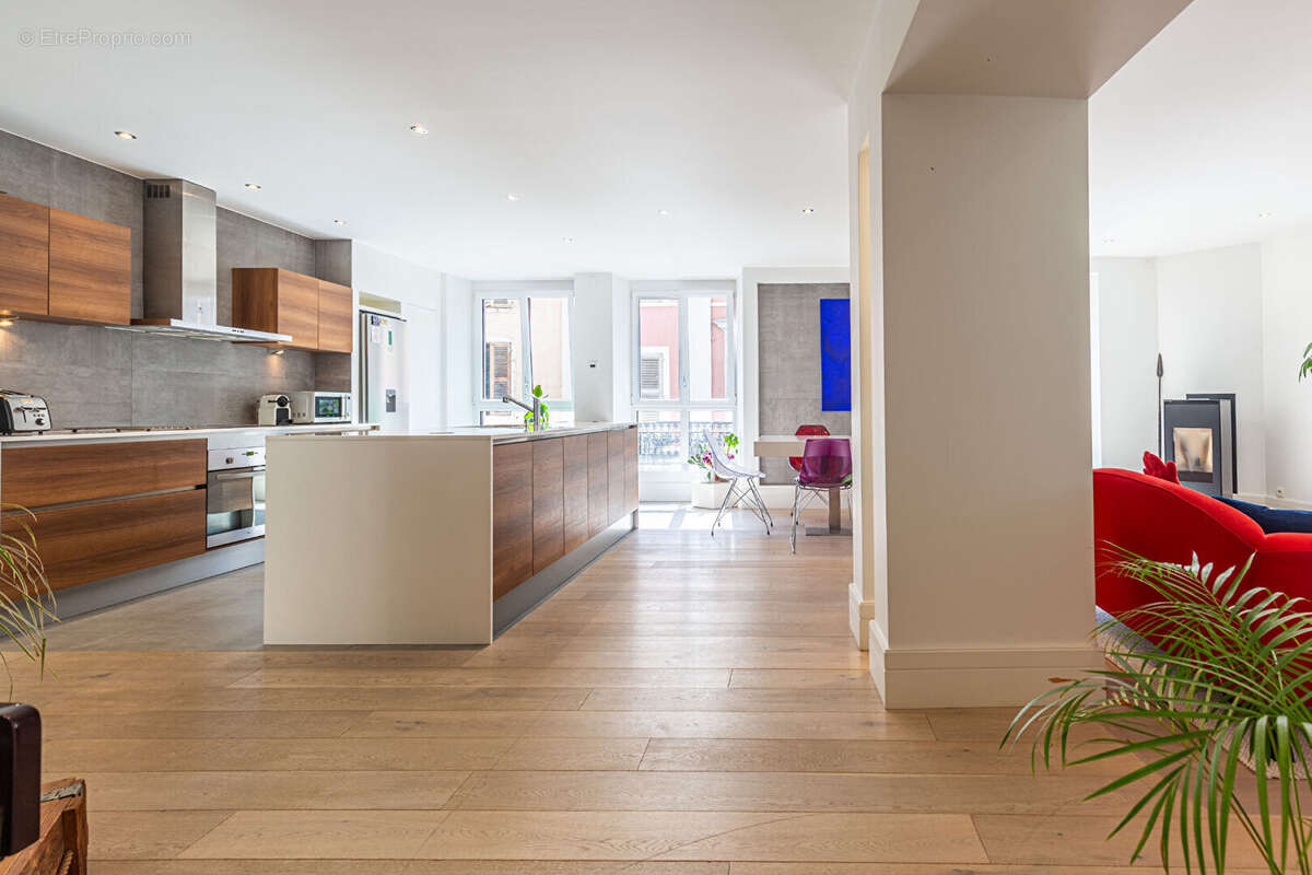 Agence immobiliere laforet - exclusivite -  annecy centre-ville - "ficus" - magnifique appartement t4 haut-de-gamme de 119.69m²  - photo 15