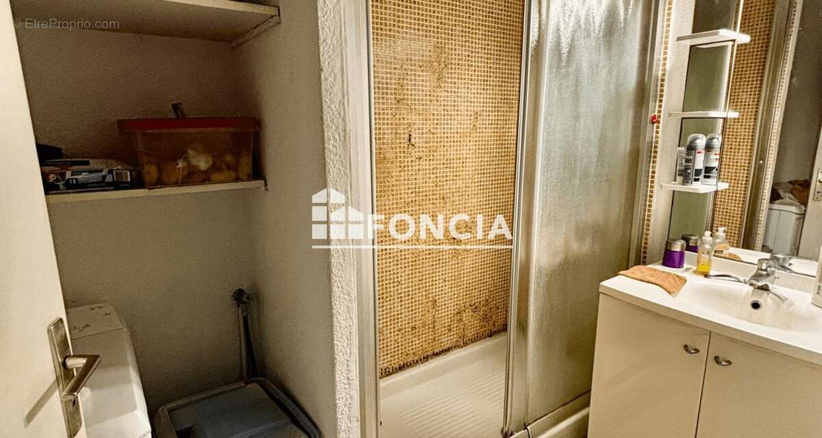 Appartement à SIX-FOURS-LES-PLAGES