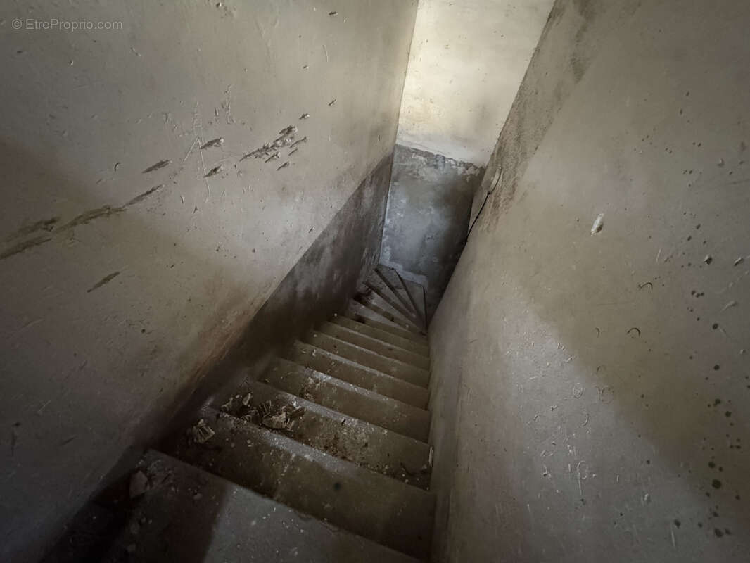Appartement à MONTEBOURG