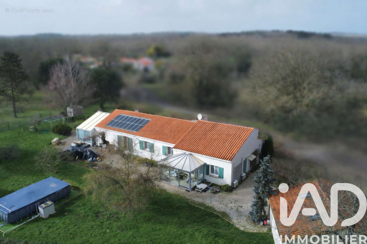 Photo 2 - Maison à SAINT-VINCENT-SUR-GRAON