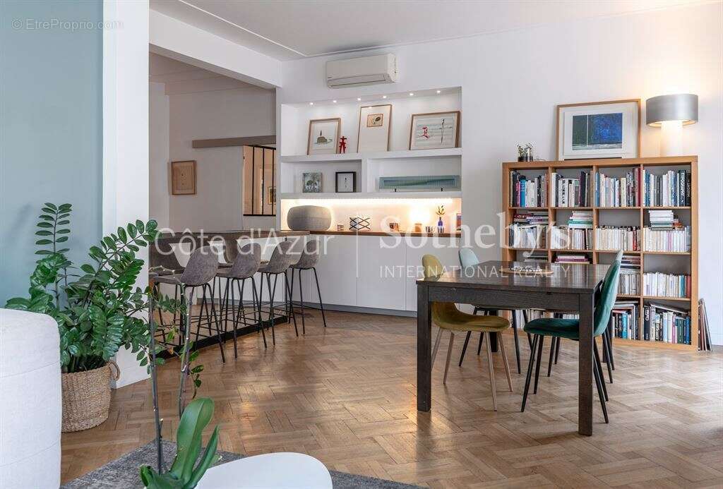 Appartement bourgeois rénové dans un immeuble d'architecte au cœur de Nice - photo 5