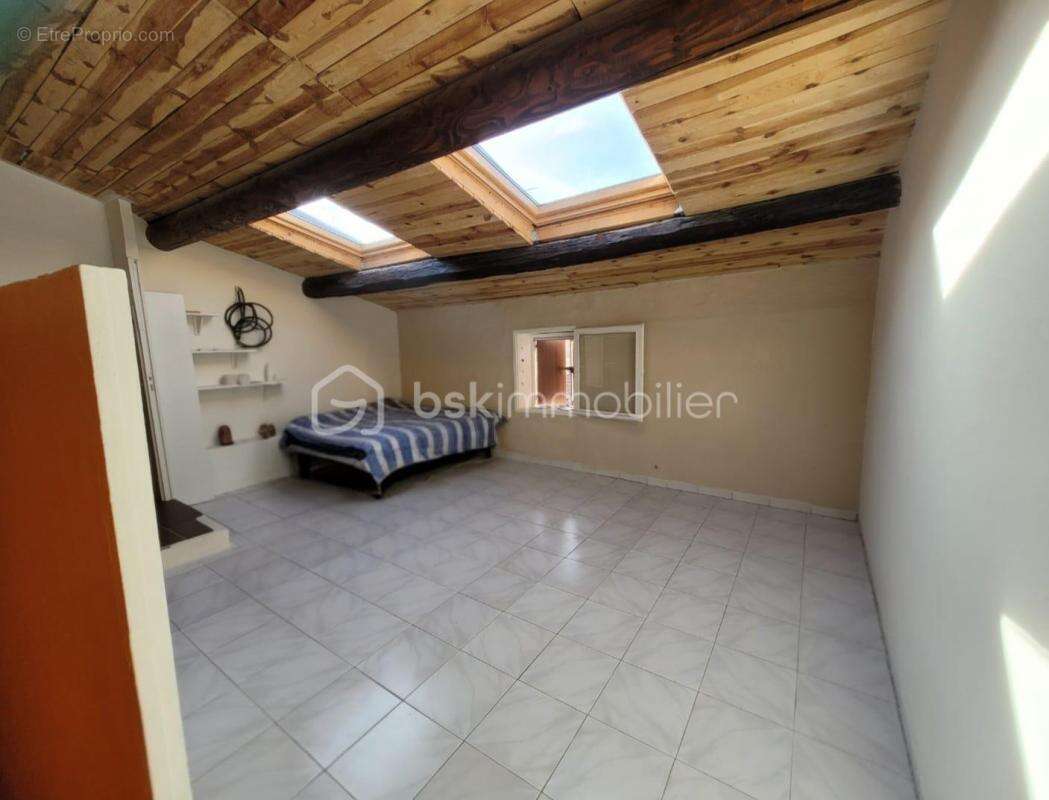 Maison calme, proche du centre ville de 116m² de 6 pièces - photo 15