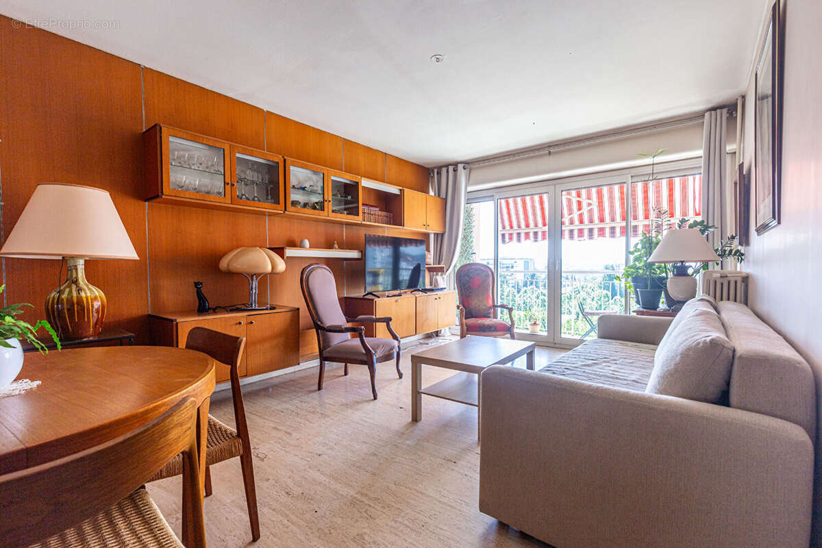 Agence immobiliere laforet  - co-exclusivite - "cyathea" - annecy - appartement t4 80,72 m²  - balcon - cave - garage en option  - photo 2