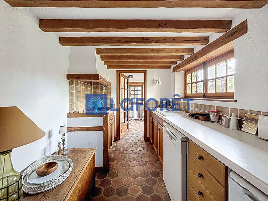 Maison à JUMEAUVILLE