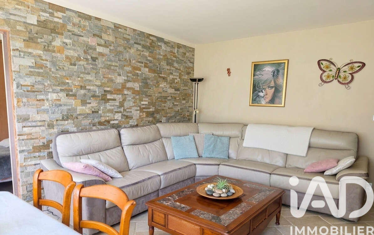 Appartement 73 m² à Boussy-Saint-Antoine  - photo 2