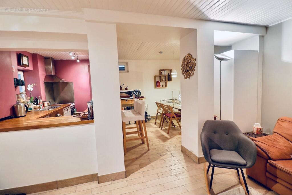 Maison à L'ETANG-LA-VILLE