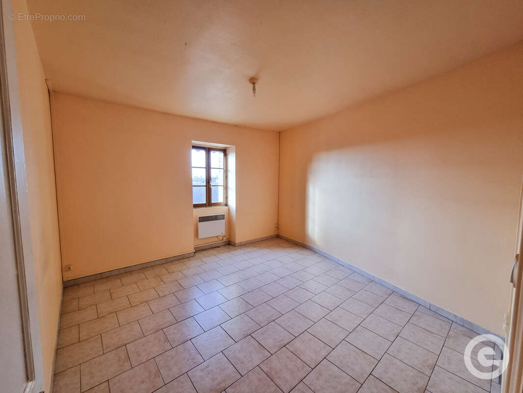 Maison à POUILLY-SUR-LOIRE