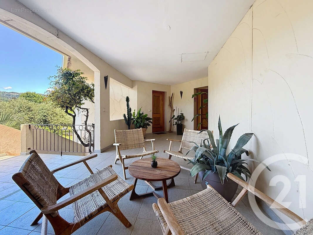 Appartement à SANTA-LUCIA-DI-MORIANI