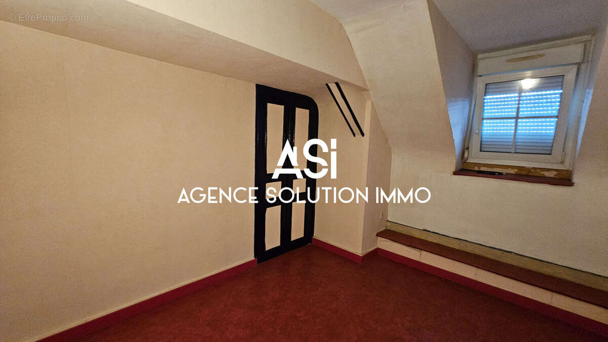 Appartement à FRESNAY-SUR-SARTHE