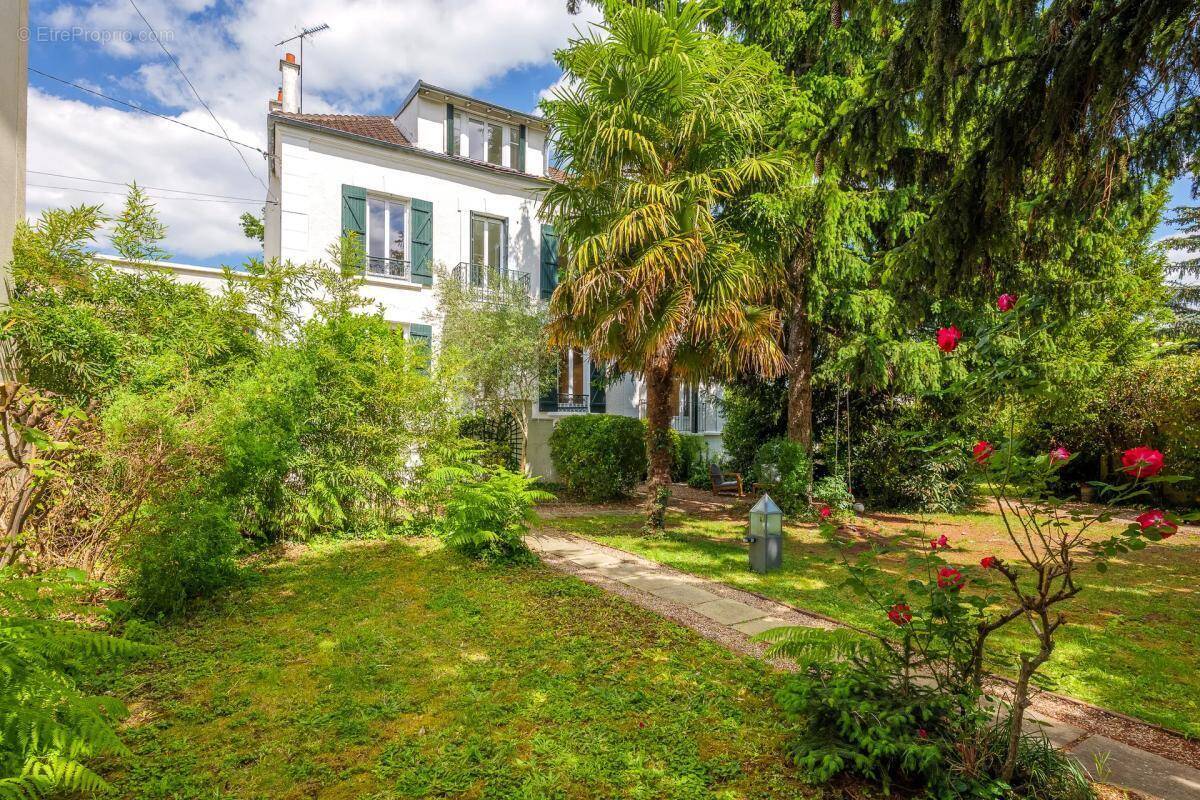 Maison à NEUILLY-PLAISANCE