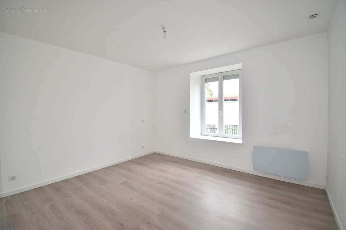 Appartement à ANOULD